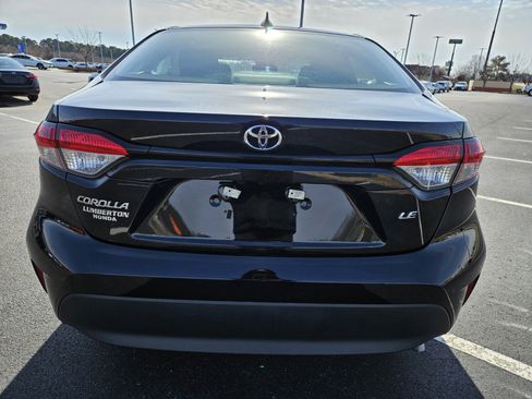 Used 2025 Toyota Corolla LE image 6