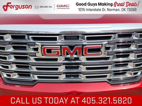 New 2026 GMC Acadia Denali w/ Super Cruise Package FWD image 10