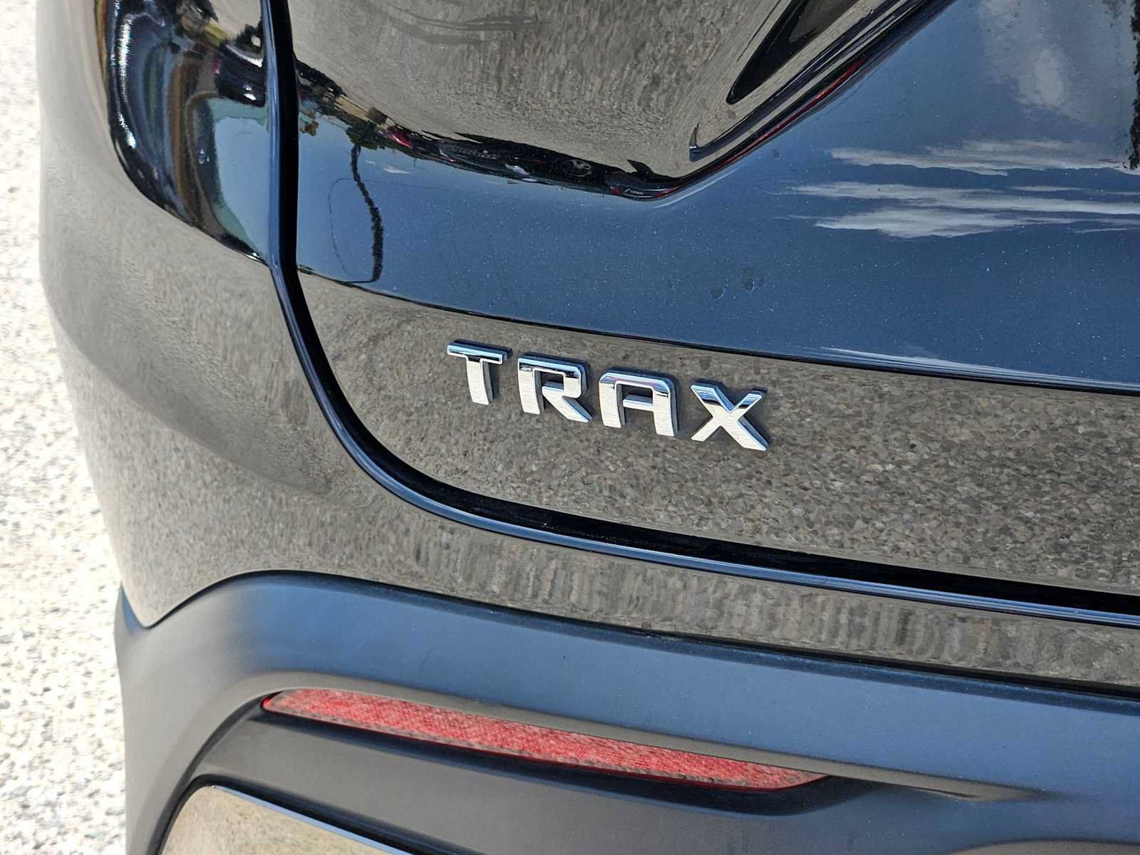 Used 2024 Chevrolet Trax ACTIV w/ Sunroof Package FWD image 12