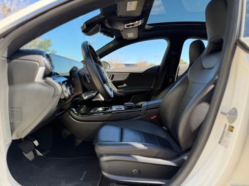 Used 2020 Mercedes-Benz CLA 250 4MATIC image 25