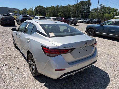Used 2023 Nissan Sentra SV image 4
