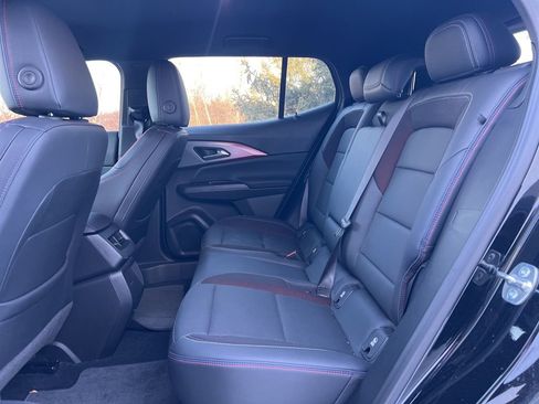 Used 2024 Chevrolet Equinox EV RS image 23