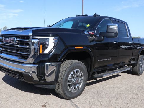 New 2026 GMC Sierra 2500 SLT w/ SLT Convenience Package AWD/4WD image 3