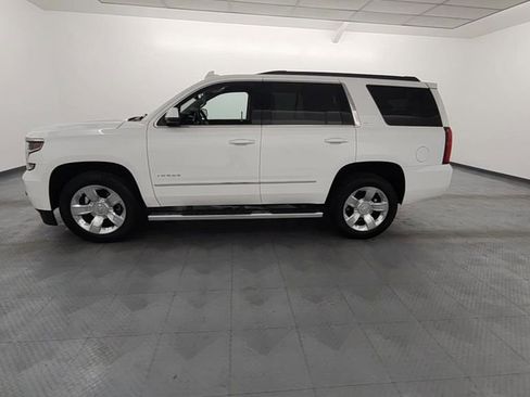 Used 2017 Chevrolet Tahoe LT w/ LT Signature Package image 4