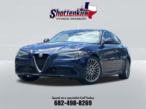 Used 2018 Alfa Romeo Giulia Ti w/ Quick Order Package 22X Lusso AWD/4WD image 1