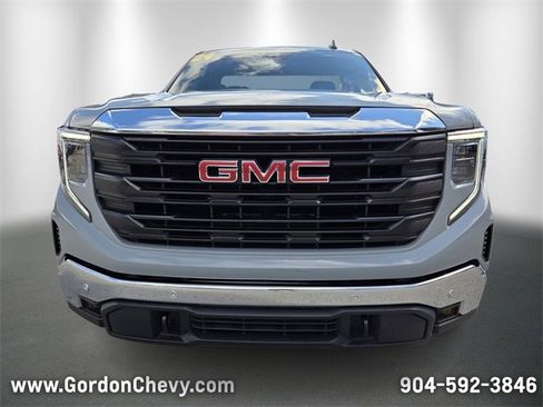 Certified 2024 GMC Sierra 1500 Pro w/ Pro Value Package image 9