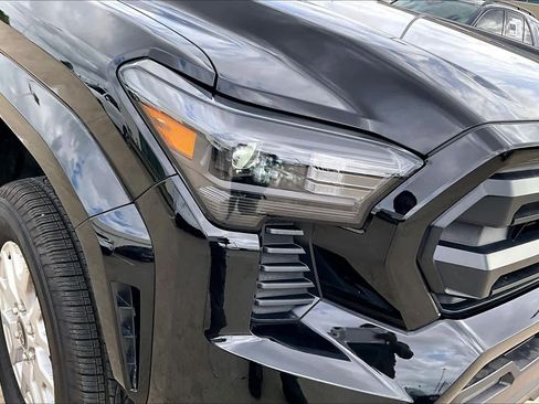 Used 2025 Toyota Tacoma SR5 RWD image 26