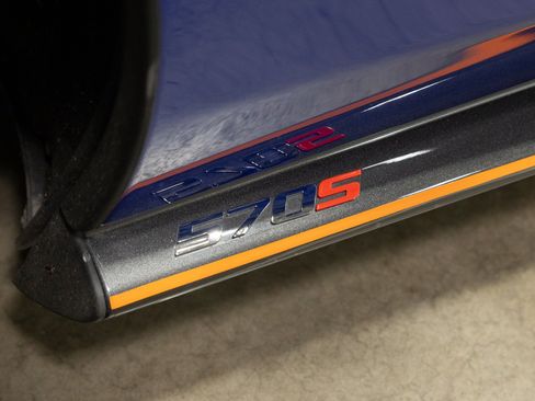 Used 2019 McLaren 570S Coupe RWD image 14