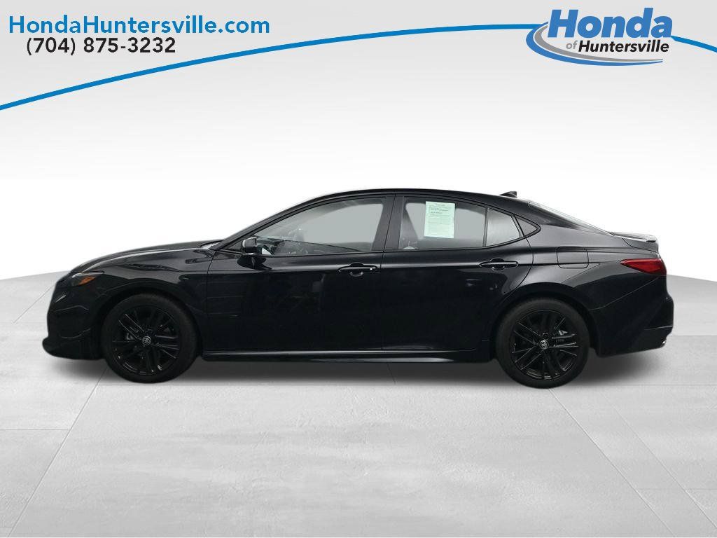 Used 2026 Toyota Camry SE w/ Convenience Package FWD image 9