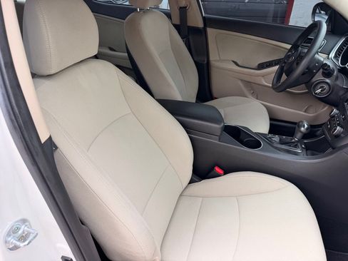 Used 2015 Kia Optima LX FWD image 17