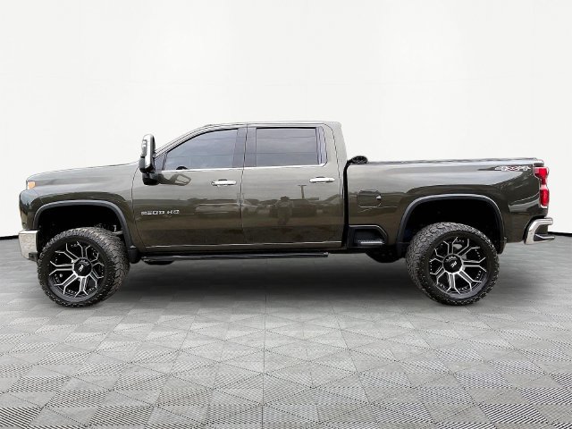 Used 2022 Chevrolet Silverado 2500 LTZ w/ LTZ Plus Package AWD/4WD image 8