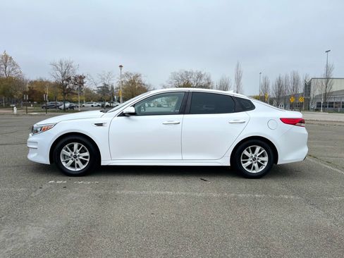 Used 2018 Kia Optima LX w/ Convenience Package image 8