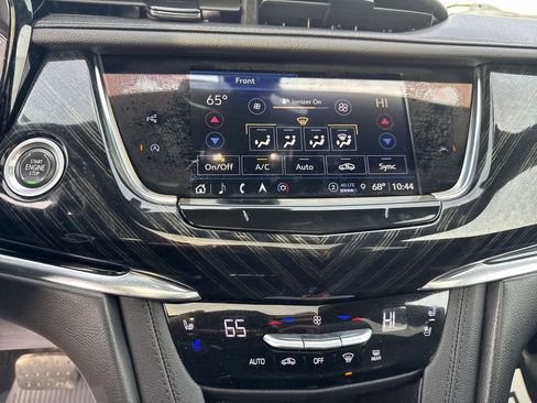 Used 2021 Cadillac XT6 Premium Luxury image 19