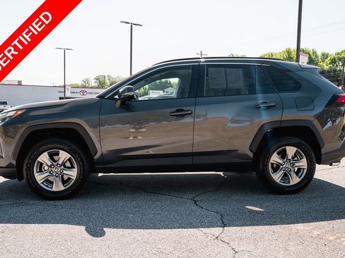 Certified 2024 Toyota RAV4 XLE FWD image 4