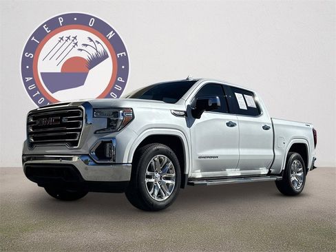 Used 2019 GMC Sierra 1500 SLT w/ SLT Premium Plus Package image 2