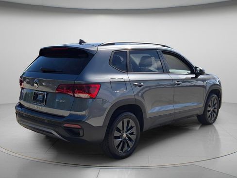 Certified 2024 Volkswagen Taos S FWD image 6