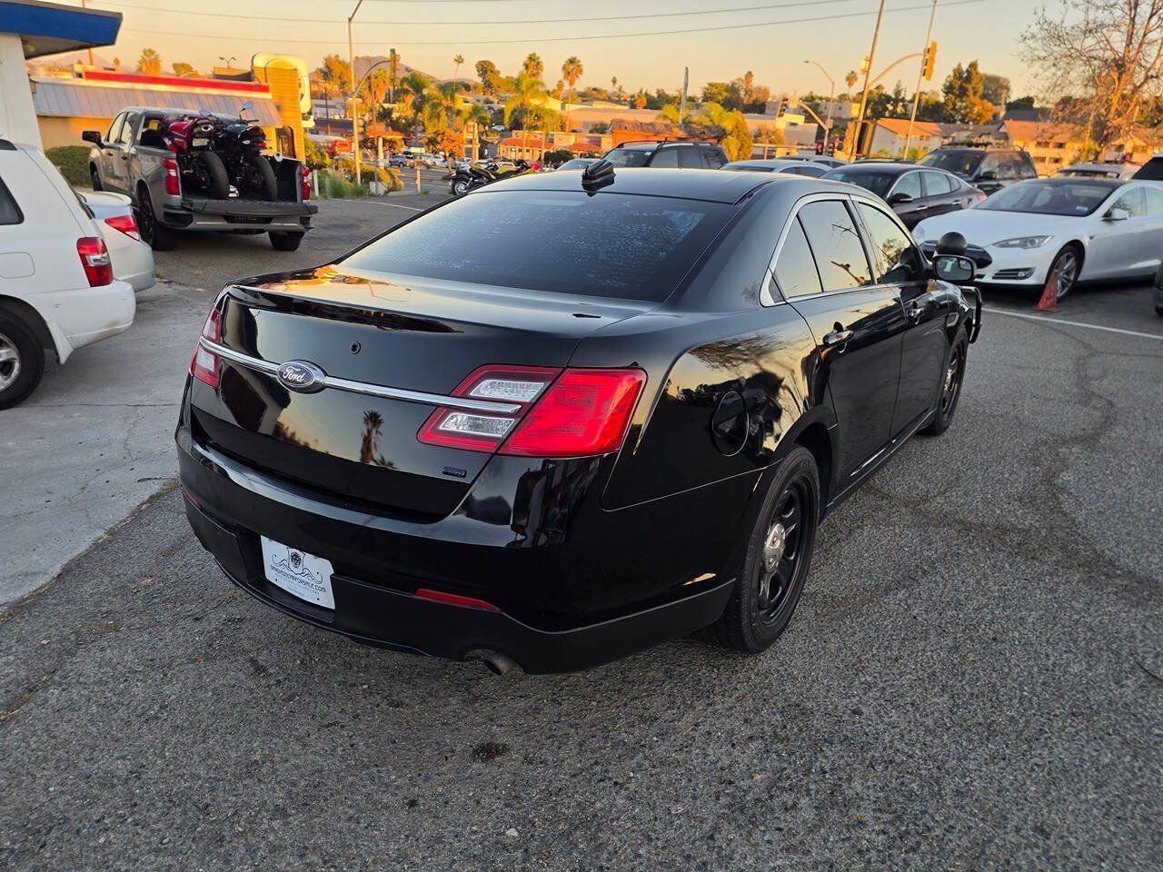 Used 2018 Ford Taurus Police Interceptor AWD image 18
