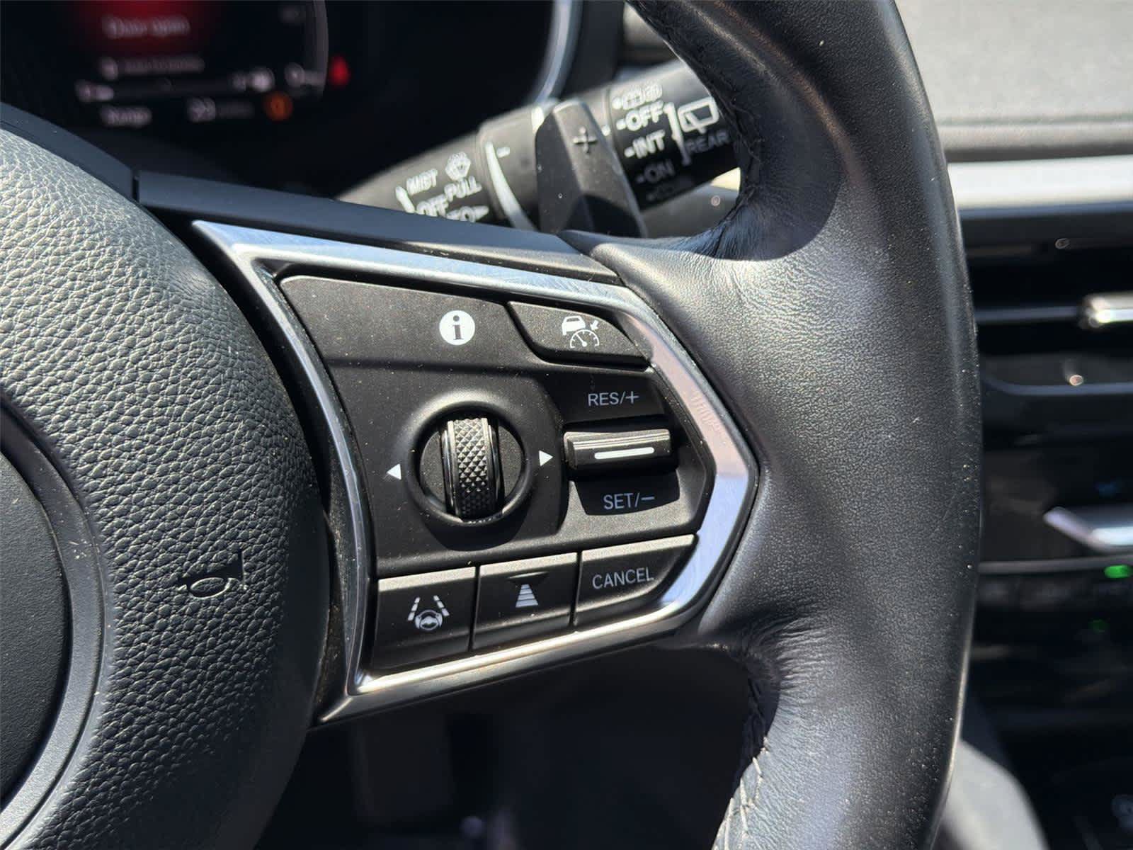 Certified 2023 Acura MDX w/ Technology Package FWD image 35