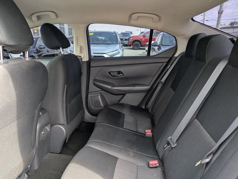 Certified 2024 Nissan Sentra SV FWD image 14