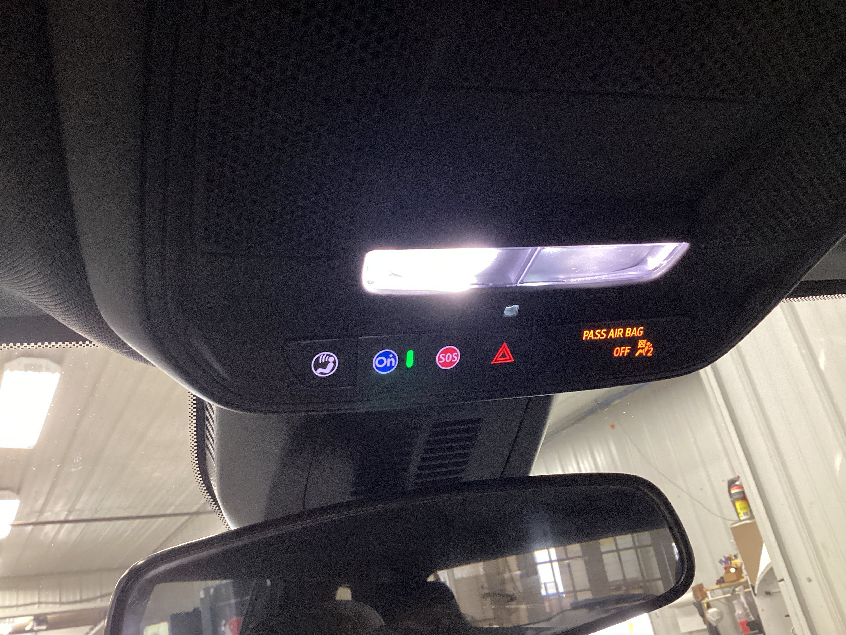 Used 2026 Chevrolet Equinox LT AWD/4WD image 16