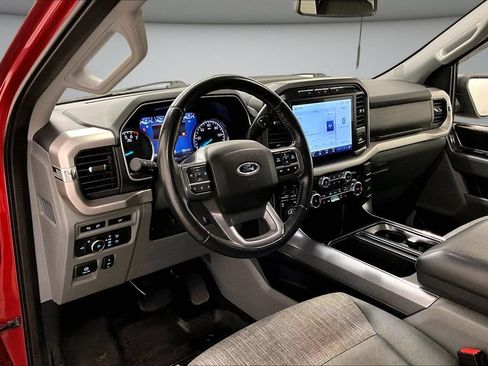 Used 2022 Ford F150 XLT w/ Equipment Group 302A High AWD/4WD image 18