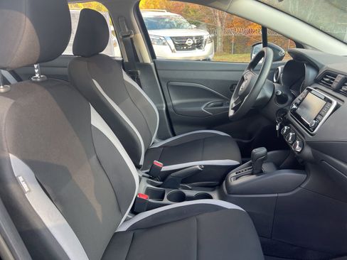 New 2025 Nissan Versa S image 10