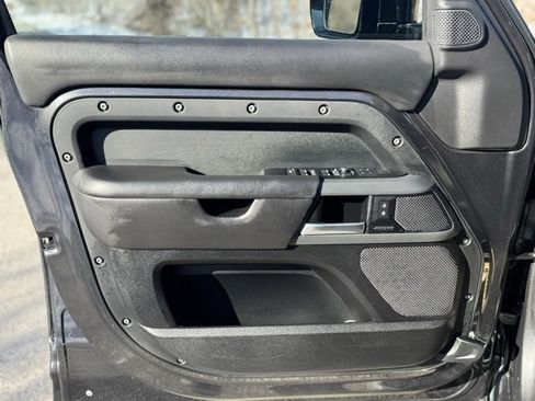 Certified 2023 Land Rover Defender 110 X image 11