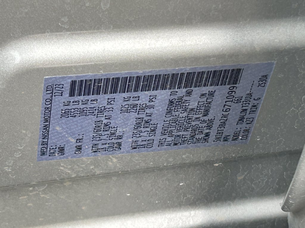 Used 2024 Nissan Rogue SV FWD image 33