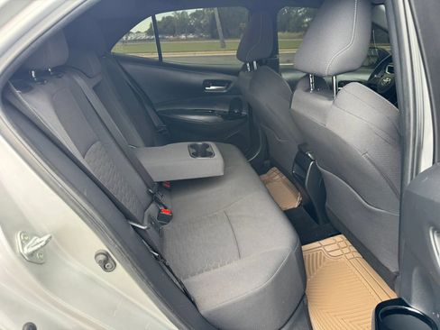 Used 2020 Toyota Corolla SE image 16