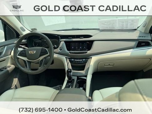 Certified 2023 Cadillac XT5 Premium Luxury w/ LPO, Floor Liner Package AWD/4WD image 9