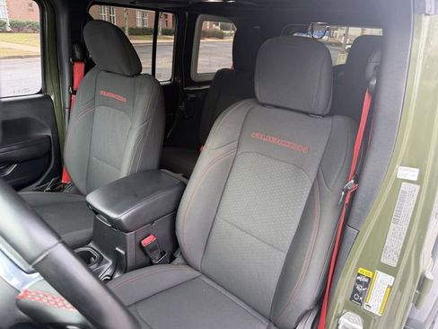 Used 2020 Jeep Wrangler Unlimited Rubicon w/ Quick Order Package 28Y Recon AWD/4WD image 11