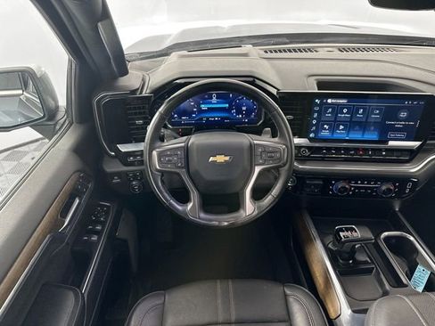 Used 2023 Chevrolet Silverado 1500 High Country w/ Technology Package AWD/4WD image 11