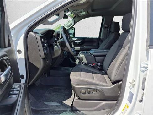 Used 2024 Chevrolet Silverado 2500 Custom w/ Custom Convenience Package AWD/4WD image 16