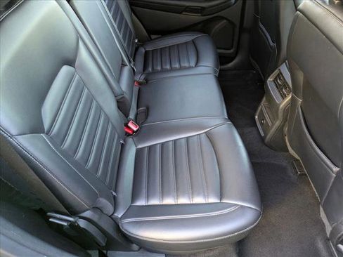 Used 2023 Ford Edge SEL image 18