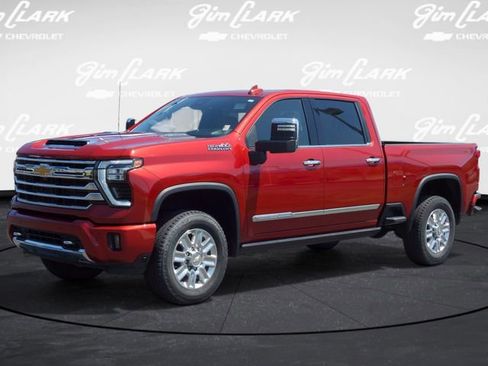 Used 2024 Chevrolet Silverado 2500 High Country w/ High Country Premium Package AWD/4WD image 34