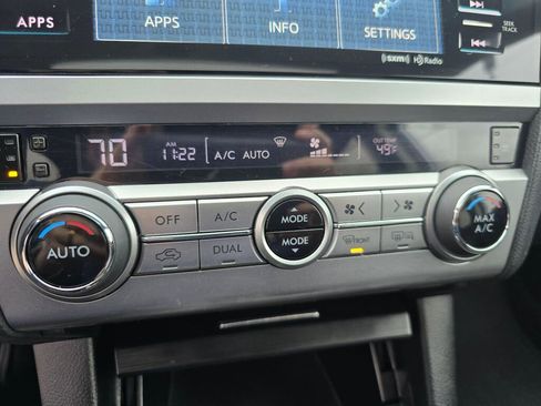 Used 2015 Subaru Outback 2.5i Limited image 29