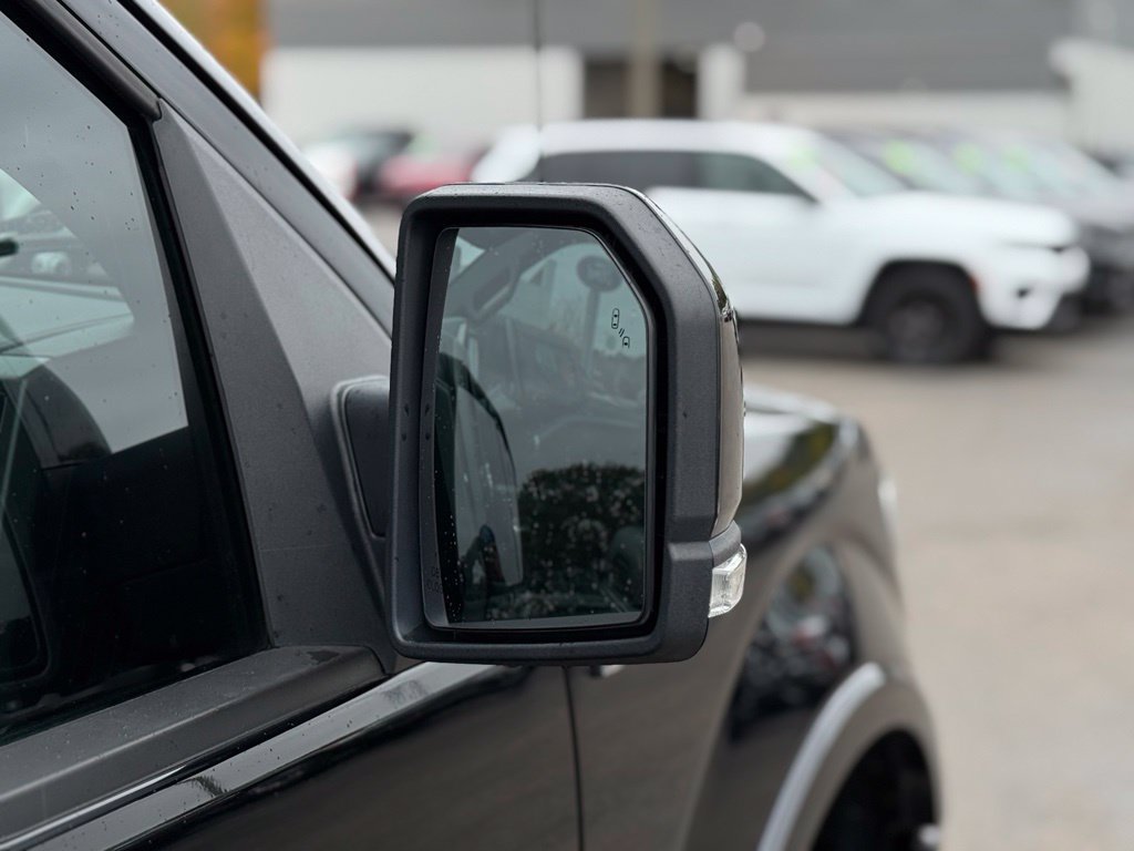 Used 2018 Ford F150 Lariat w/ Equipment Group 502A Luxury AWD/4WD image 43
