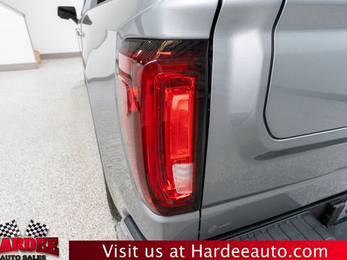 Used 2025 GMC Sierra 1500 Denali w/ Technology Package image 9