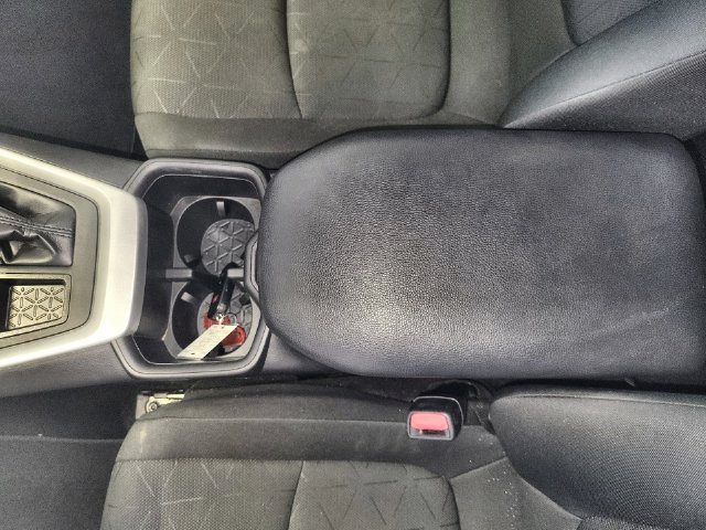Used 2024 Toyota RAV4 XLE FWD image 21