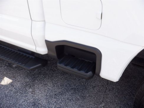 Used 2024 Ford F250 XL w/ XL Chrome Package RWD image 10
