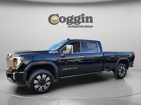 New 2026 GMC Sierra 3500 Denali w/ Denali Reserve Package image 1