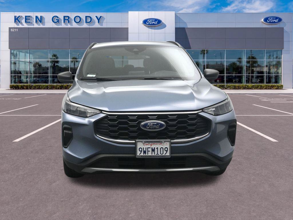 Used 2025 Ford Escape ST-Line w/ Equipment Group 301A FWD image 19
