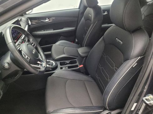 Used 2023 Kia Forte GT-Line w/ GT-Line Technology Package image 17