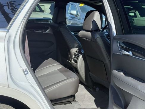 Used 2025 Cadillac XT5 Premium Luxury image 34