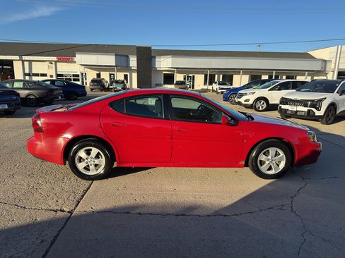 Used 2006 Pontiac Grand Prix image 5