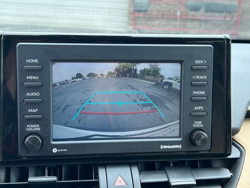 Certified 2022 Toyota RAV4 XLE AWD/4WD image 21