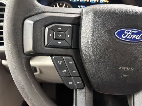 Used 2017 Ford F150 XLT w/ Trailer Tow Package image 26