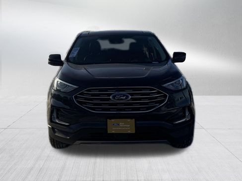 Certified 2022 Ford Edge SEL w/ Convenience Package image 2