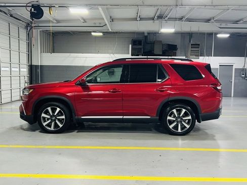 New 2025 Honda Pilot Touring image 17
