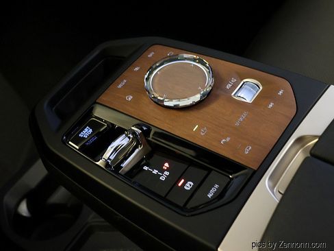 Certified 2023 BMW iX xDrive50 w/ Premium Package image 26